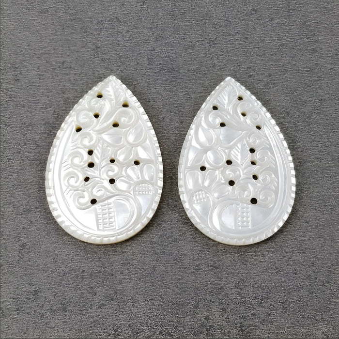 mother of pearl pear shape carving
