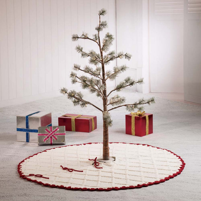52"D Knitted Polyester White Christmas Tree Skirt with Red Trim Pompom
