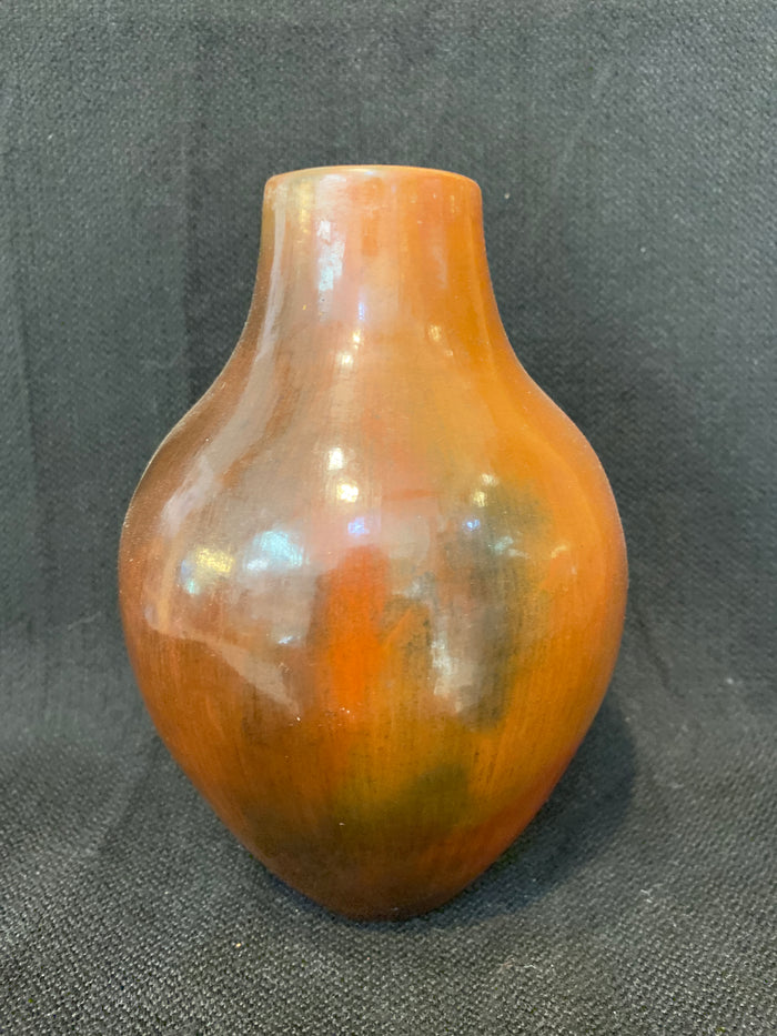 Authentic Navajo Pottery; NP2-A3; 6.5”H x 4”W