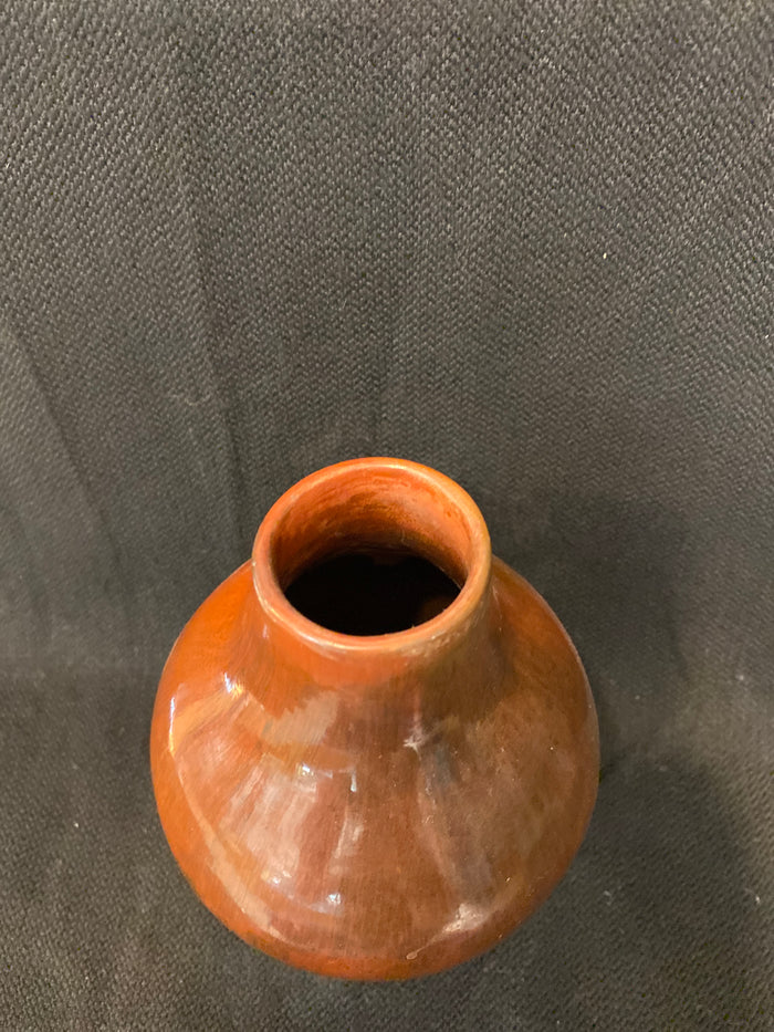 Authentic Navajo Pottery; NP2-A3; 6.5”H x 4”W