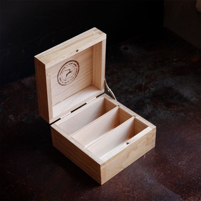 Chestnut Card Case Boston General Store