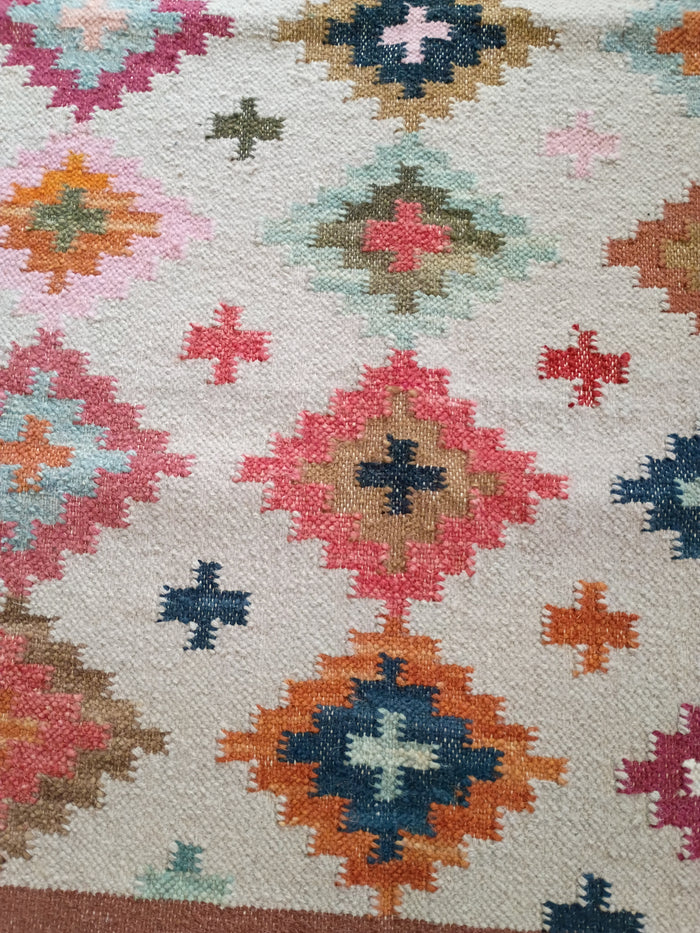 Handwoven Wool Rug; 3'x5'; W3x5-1