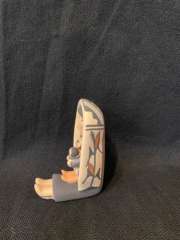 Jemez Handmade Storyteller Mother and 2 Children; Artist Chrislyn Fragua; Approx. 4”H X 2.5”W; ST1-1