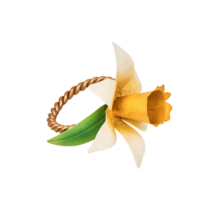 A napkin ring shaped like a daffodil