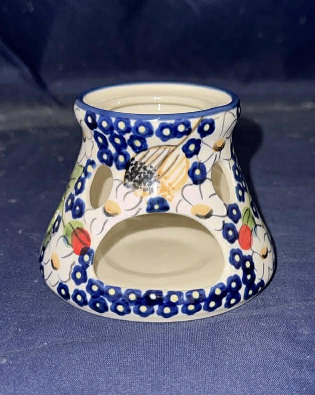 Manufaktura Isabel Warmer - Shape: P137 - Pattern: Isabel (IM02)