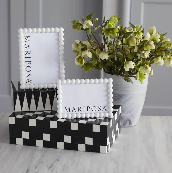 Mariposa White Baubles Frame