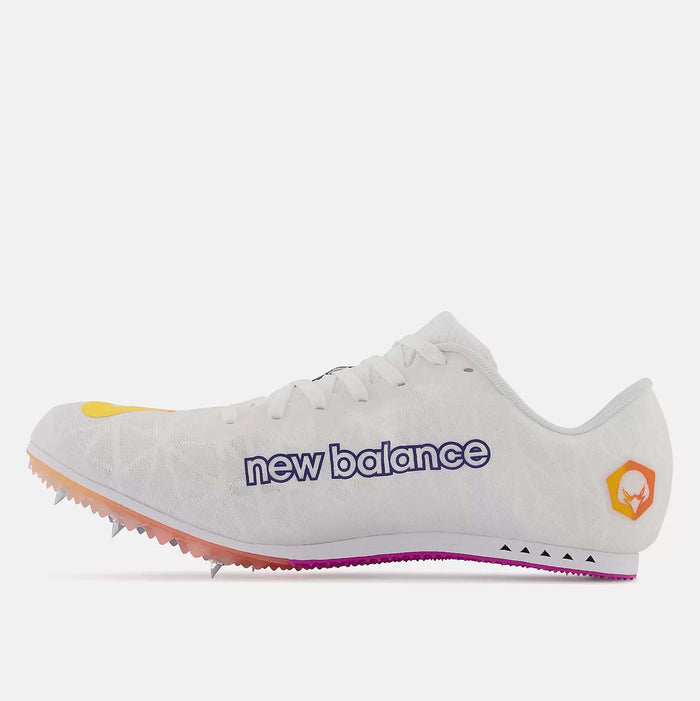 Side medial view of New Balance MD500v8 Distance Spikes.
