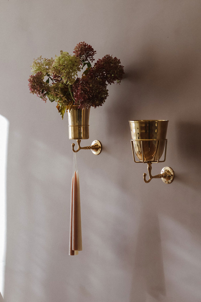 Roan Iris Orla Wall Vessel