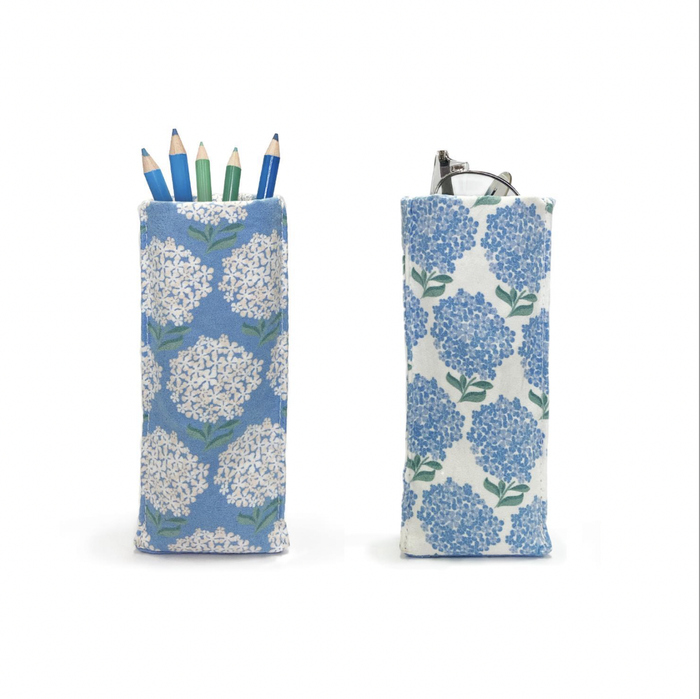 Twos Company Hydrangea Print Standing Triangular Weighted Eye Glass Holder