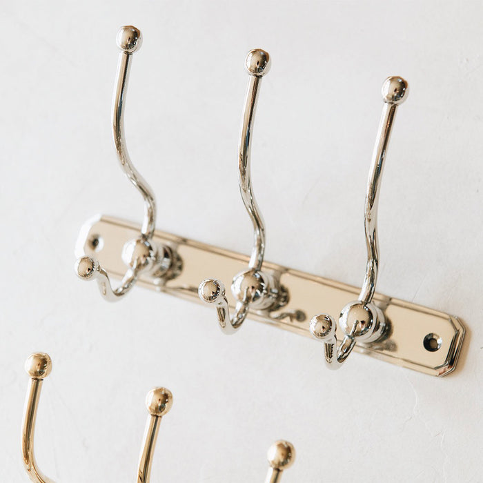 Willow Triple Hook Plate Rail
