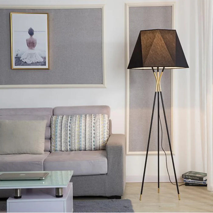 Solitaire Floor Lamp